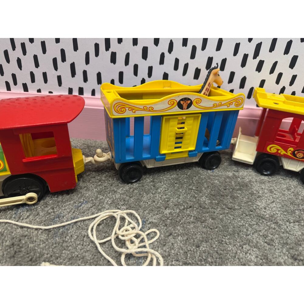 Fisher Price Little People vintage Circus Train 7 pieces Locomotive Caboose 991 - Picture 3 of 9